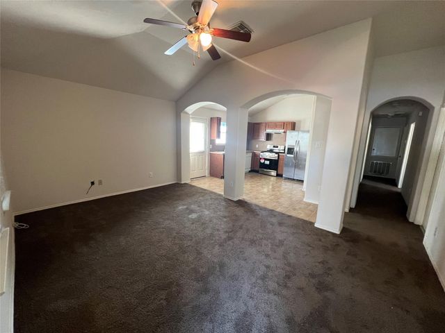 15823 Regal Trace Lane, Houston, TX 77073