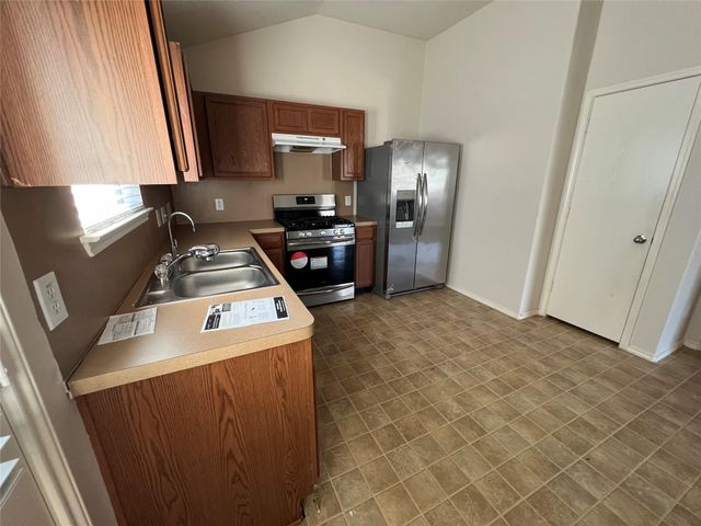 15823 Regal Trace Lane, Houston, TX 77073