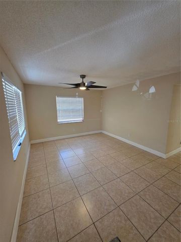 5733 66TH LANE N, St Petersburg, FL 33709
