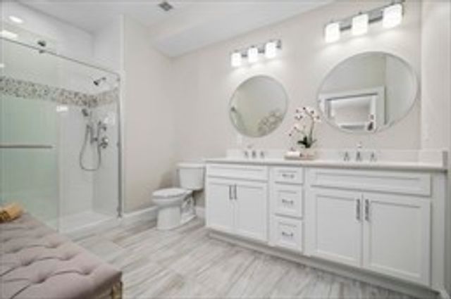 36 Old Louisquisset Pike 307, North Smithfield, RI 02896