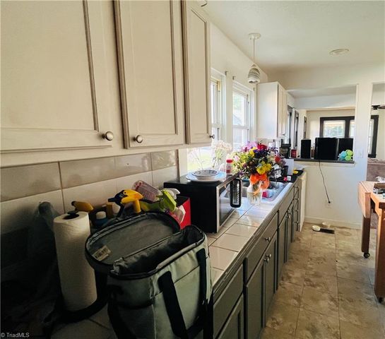 608 Unity Street, Thomasville, NC 27360