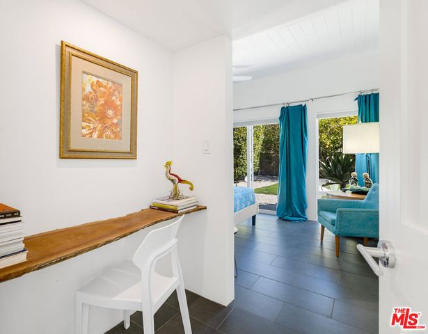 1818 N Berne Drive, Palm Springs, CA 92262