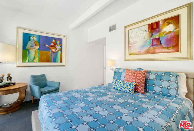 1818 N Berne Drive, Palm Springs, CA 92262