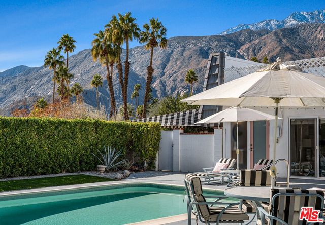 1818 N Berne Drive, Palm Springs, CA 92262