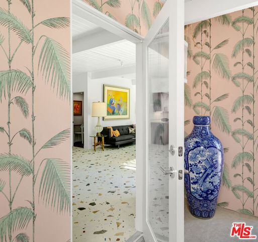 1818 N Berne Drive, Palm Springs, CA 92262