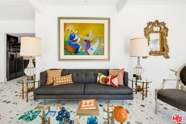 1818 N Berne Drive, Palm Springs, CA 92262