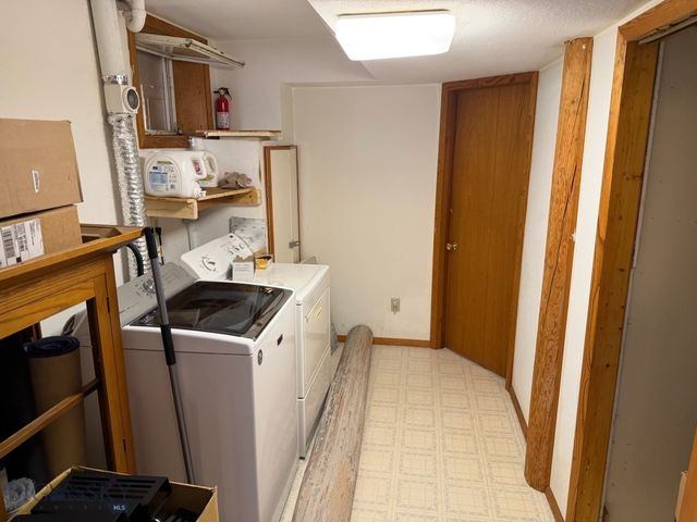 1075 Bulltail Road, Belgrade, MT 59714