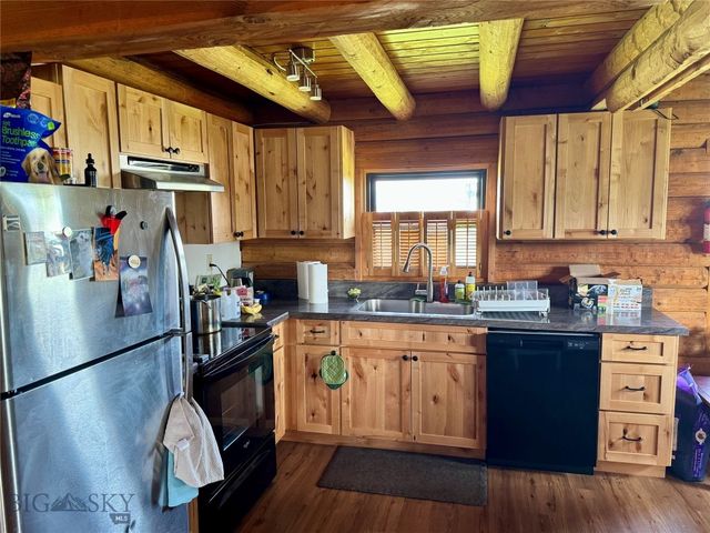 1075 Bulltail Road, Belgrade, MT 59714