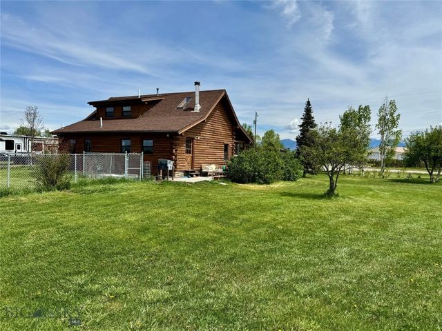 1075 Bulltail Road, Belgrade, MT 59714