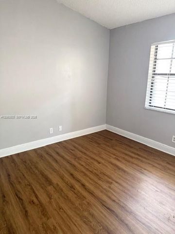 8951 W Sunrise Boulevard, Plantation, FL 33322