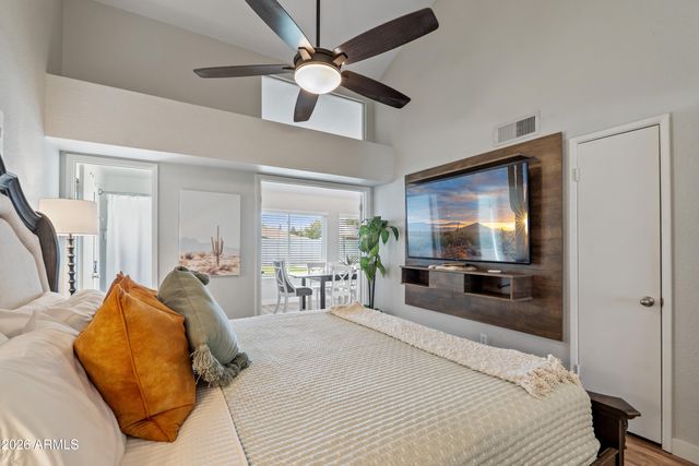 2213 W IRMA Lane, Phoenix, AZ 85027