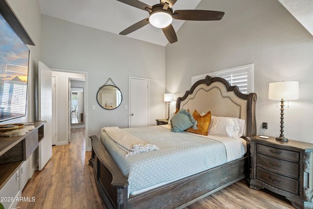 2213 W IRMA Lane, Phoenix, AZ 85027