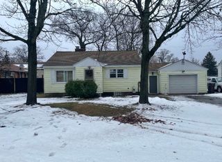 818 Clark Street, Muskegon, MI 49442