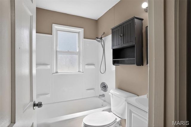 1224 Kilgore Drive, St Louis, MO 63137