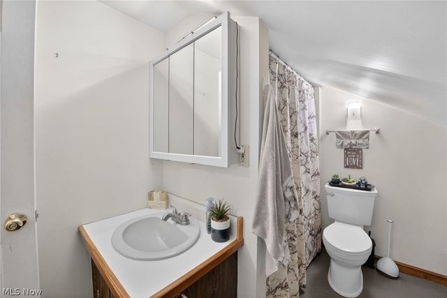 1528 22nd Street NE, Canton, OH 44714