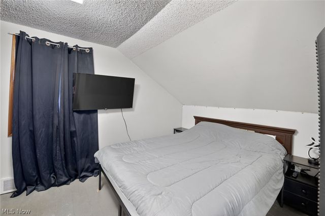 1528 22nd Street NE, Canton, OH 44714