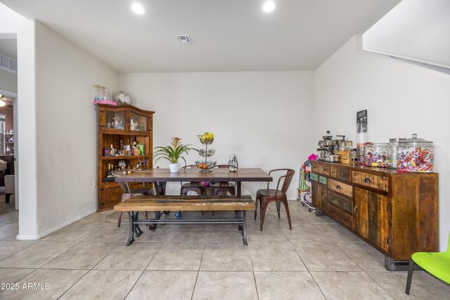 30700 W WELDON Avenue, Buckeye, AZ 85396