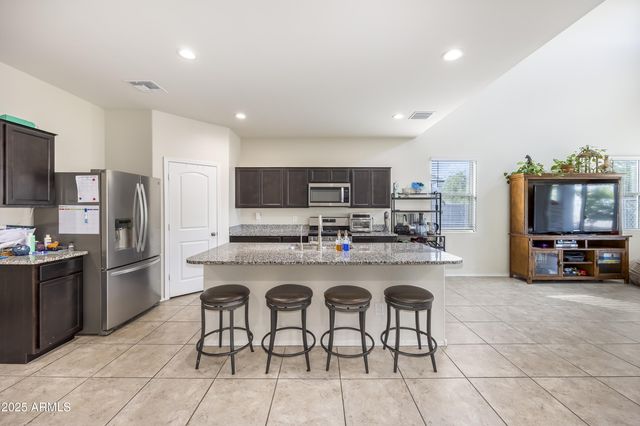 30700 W WELDON Avenue, Buckeye, AZ 85396