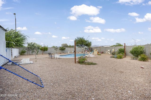 30700 W WELDON Avenue, Buckeye, AZ 85396