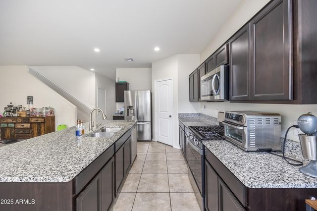 30700 W WELDON Avenue, Buckeye, AZ 85396