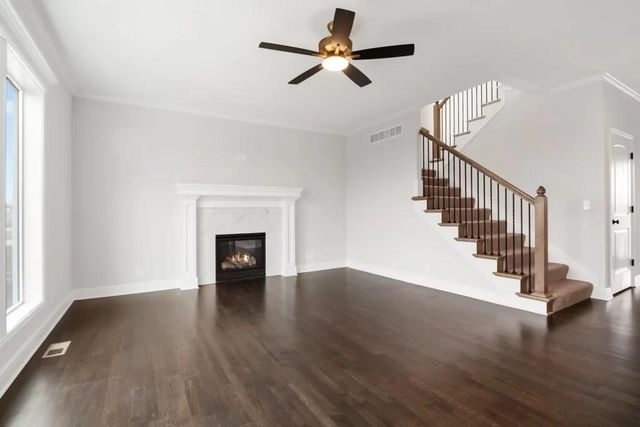 12533 S Hedge Court, Olathe, KS 66061