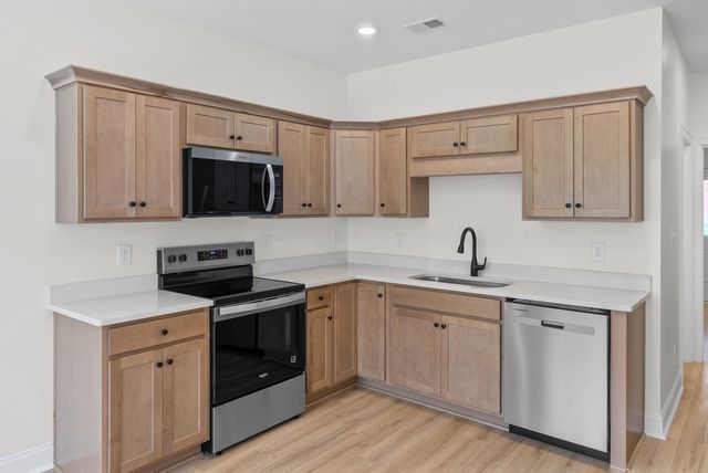 330 S 7th Street A, Clarksville, TN 37040