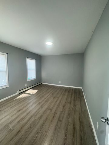 290 Orange Street 1, Waterbury, CT 06704