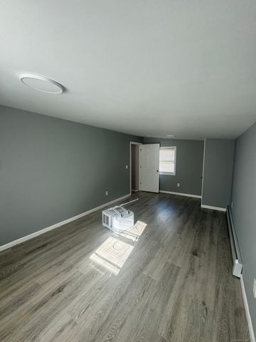 290 Orange Street 1, Waterbury, CT 06704