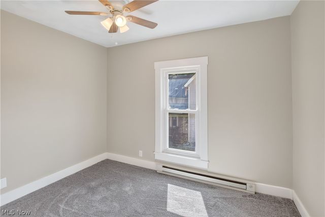 127 4th Street, Elyria, OH 44035