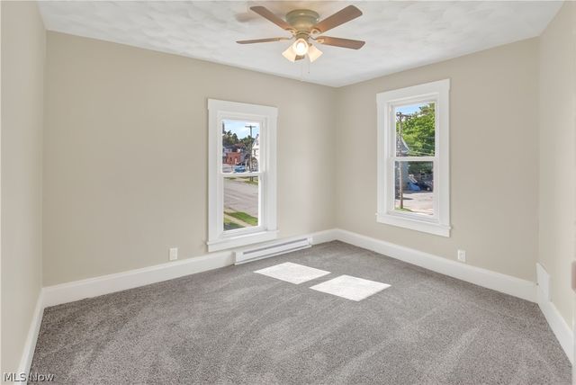 127 4th Street, Elyria, OH 44035