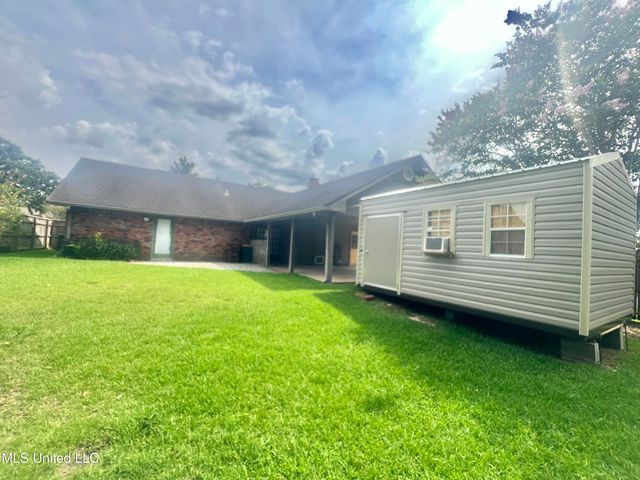 2158 Baywood Drive, Biloxi, MS 39532