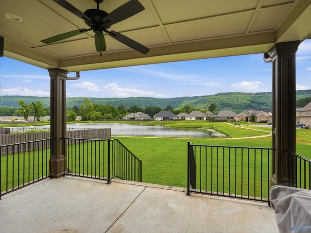 9116 Wagon Pass Way, Owens Cross Roads, AL 35763