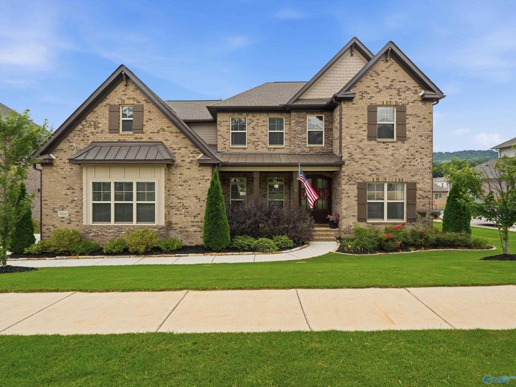 9116 Wagon Pass Way, Owens Cross Roads, AL 35763