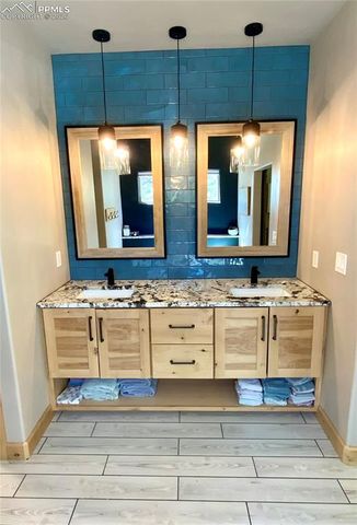 19845 E Top O The Moor Drive, Monument, CO 80132