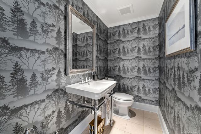 1 Grand Park Avenue, Scarsdale, NY 10583