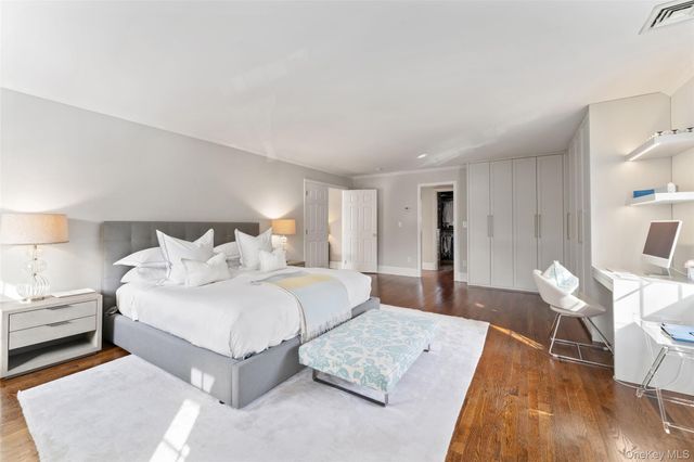 1 Grand Park Avenue, Scarsdale, NY 10583