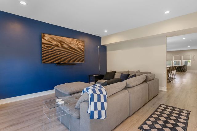 1822 N 36th Avenue, Stone Park, IL 60165