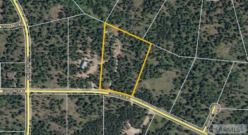 Image 4 of property listing at 2831 Morning Dew Drive, Island Park, ID 83429