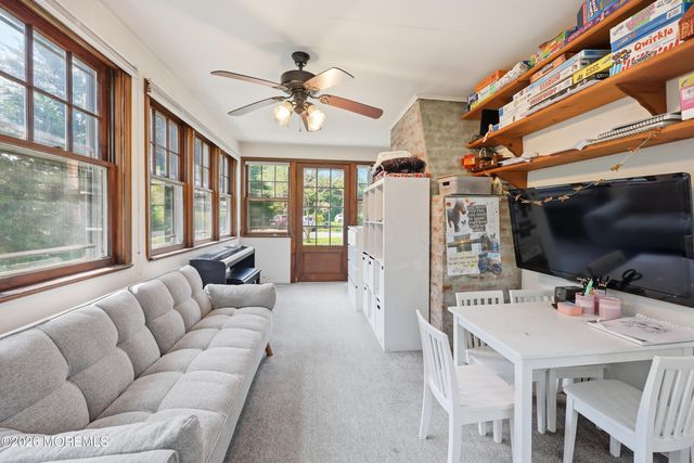 51 Beechwood Drive, Shrewsbury Boro, NJ 07702