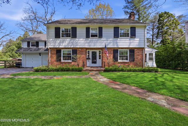 51 Beechwood Drive, Shrewsbury Boro, NJ 07702