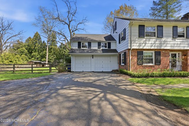 51 Beechwood Drive, Shrewsbury Boro, NJ 07702