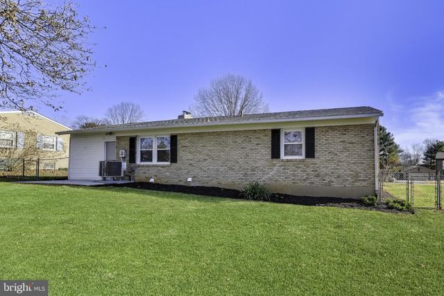 10810 ROSEWOOD DR, Hagerstown, MD 21740