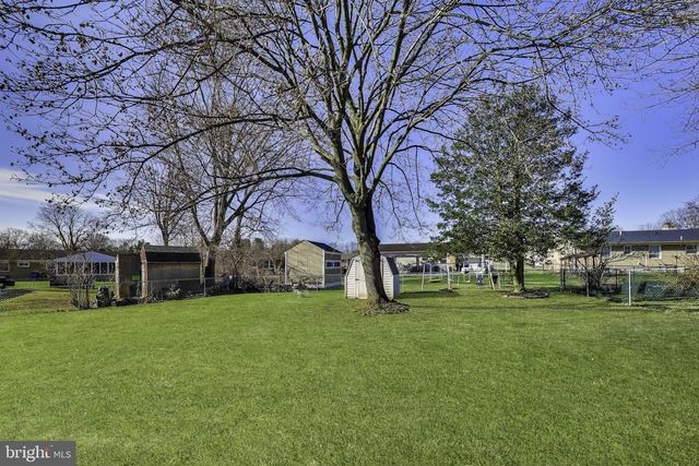 10810 ROSEWOOD DR, Hagerstown, MD 21740