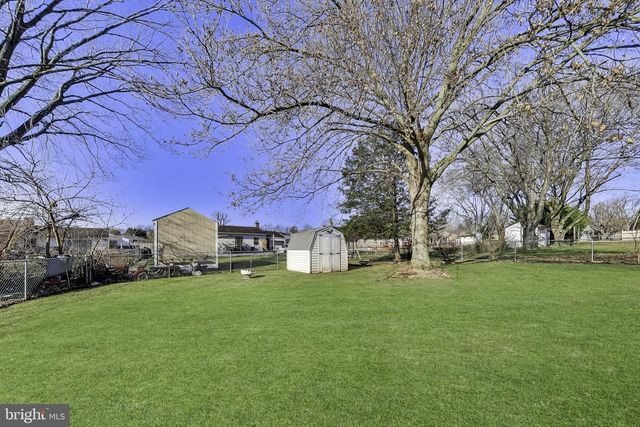 10810 ROSEWOOD DR, Hagerstown, MD 21740