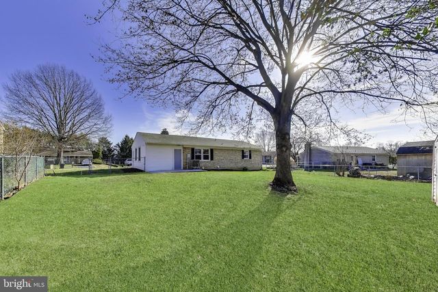 10810 ROSEWOOD DR, Hagerstown, MD 21740