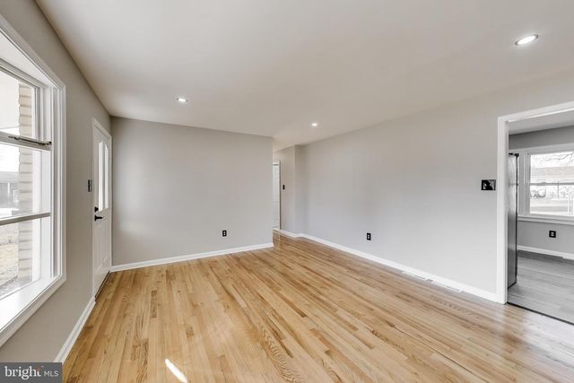 10810 ROSEWOOD DR, Hagerstown, MD 21740