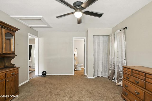 232 Hickory Place, Carl Junction, MO 64834