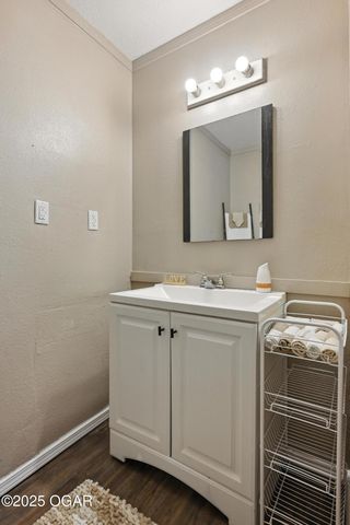 232 Hickory Place, Carl Junction, MO 64834