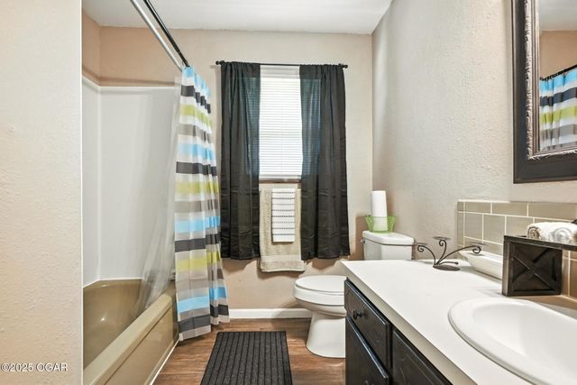 232 Hickory Place, Carl Junction, MO 64834