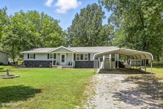 232 Hickory Place, Carl Junction, MO 64834